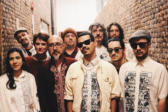 Nomade Orquestra