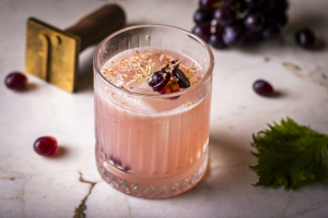 Fahrenheit lança drinks autorais e focaccias no JK