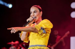 Ivete Sangalo - Ivete Clareou