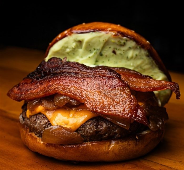 Hambúrguer artesanal é destaque no Burger Gourmet