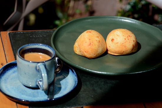 Que delícia de pão de queijo!