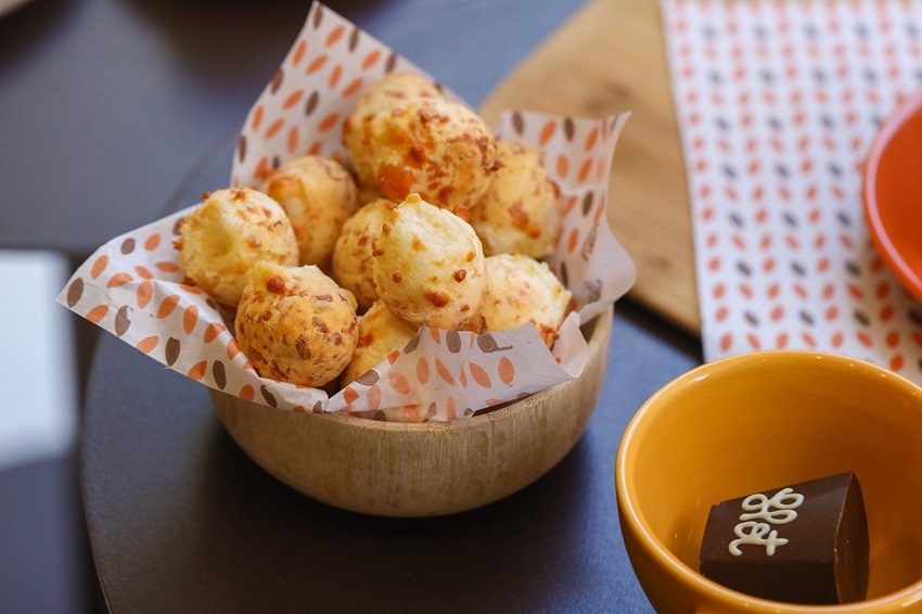 Que delícia de pão de queijo!