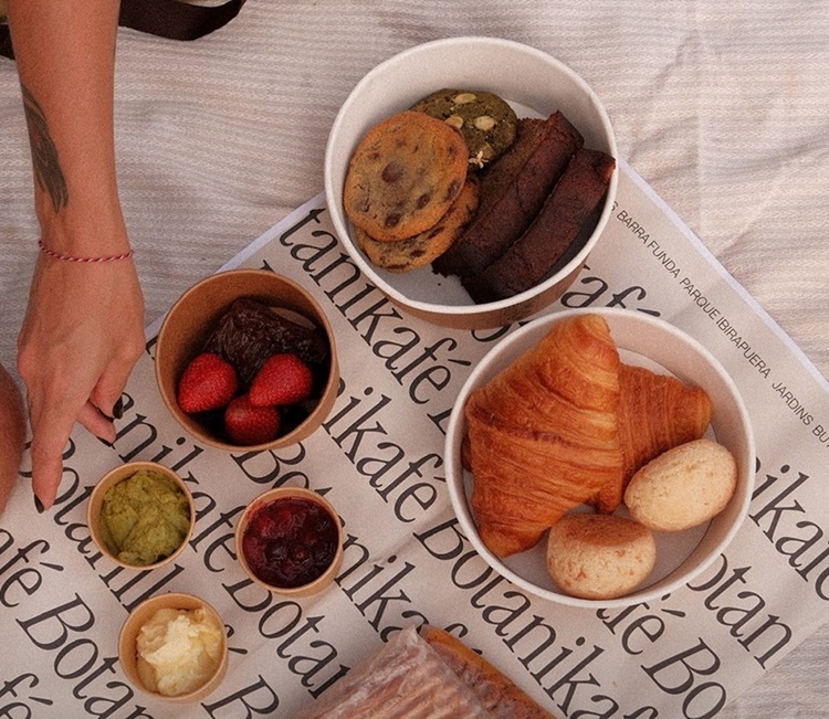 Piquenique gourmet no Ibirapuera