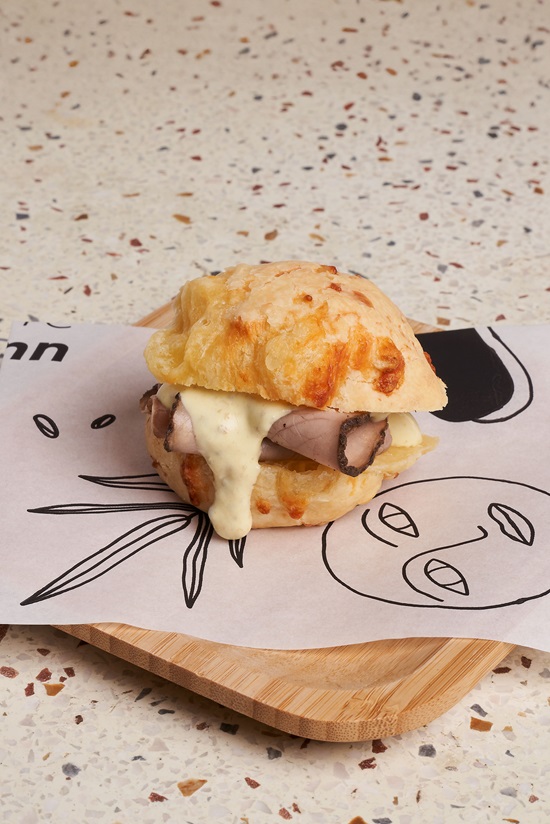 Que delícia de pão de queijo!