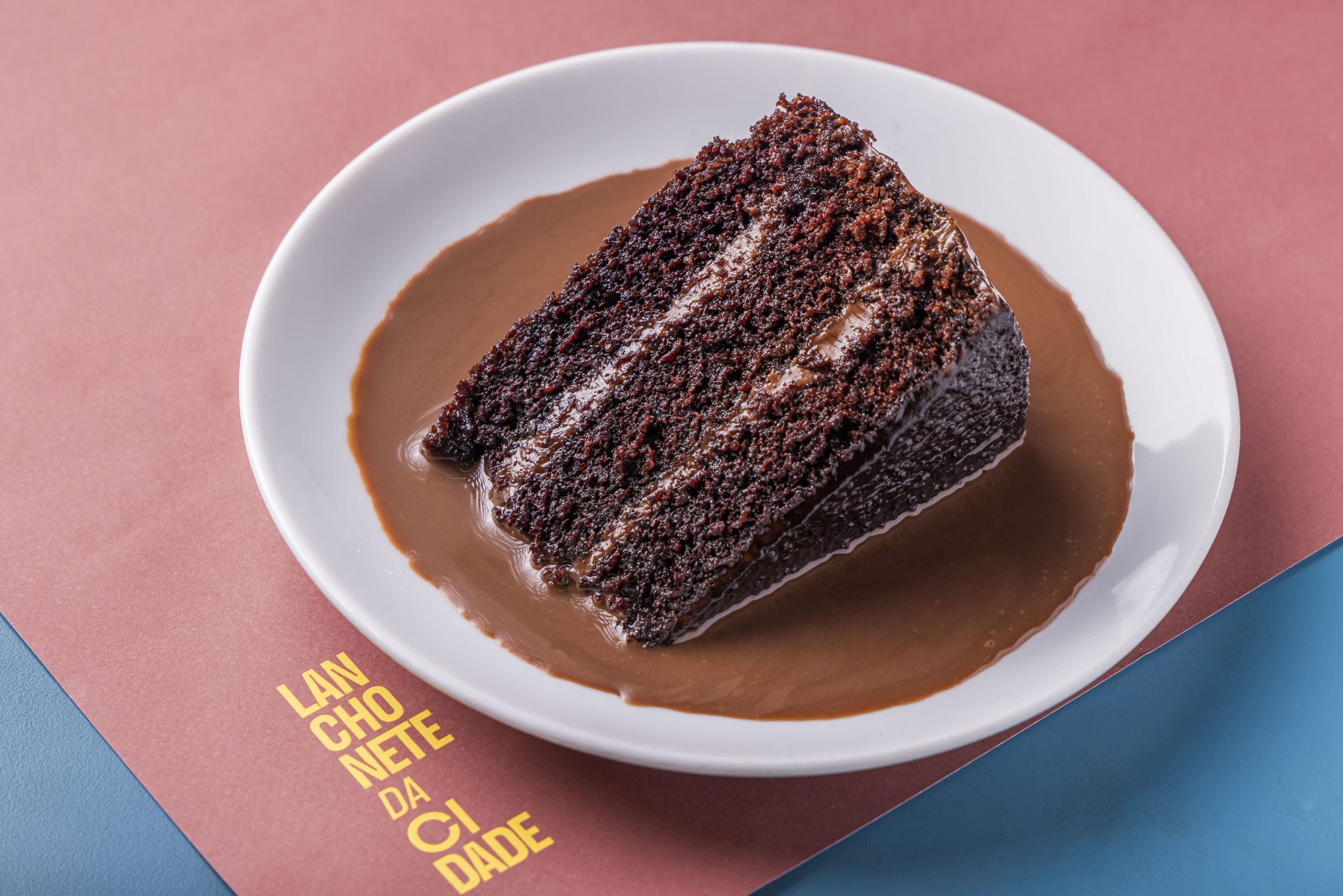 Brigadeiro ganha destaque em sobremesas criativas