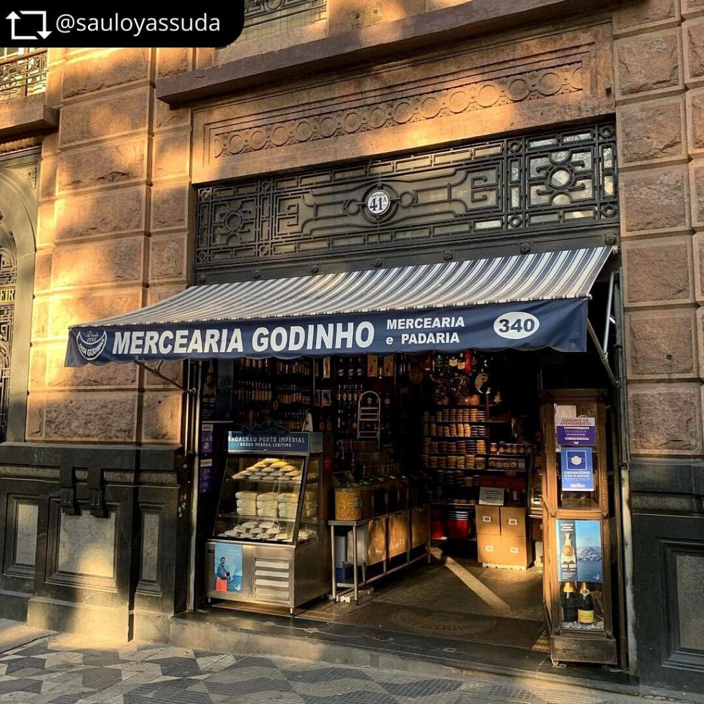 Casa Godinho e comércios históricos em SP