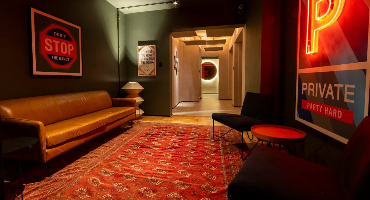 Starring Jacó agita noite no Starlane