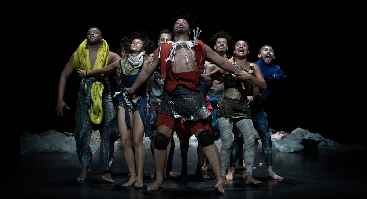 Borda, novo trabalho da Lia Rodrigues Cia de Danças