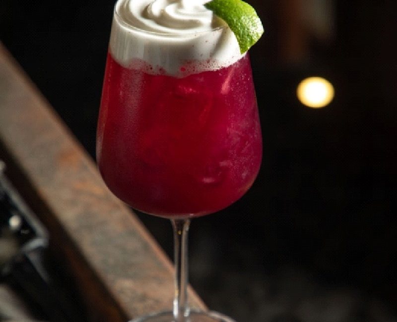 Moema ganha novo destino de coquetelaria e sabor