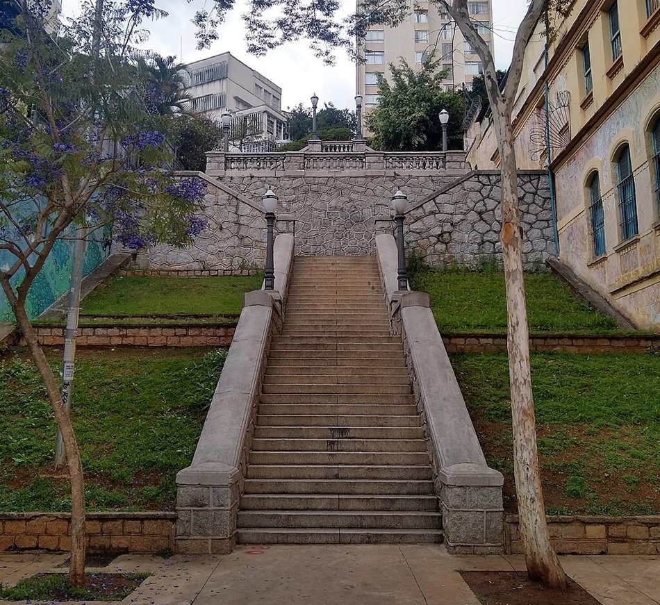 Coluna Andreza Gonçalves