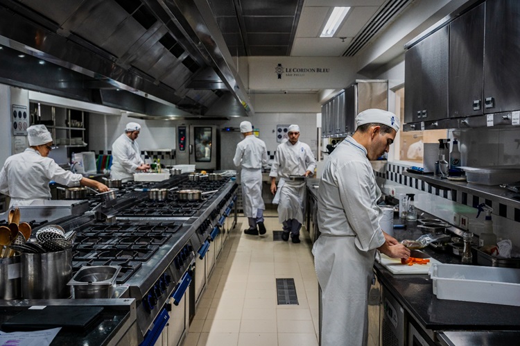 Le Cordon Bleu abre inscrições para o Basic Cuisine 2026