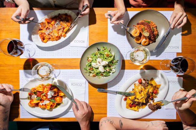 Bosco celebra quatro anos ampliando o menu