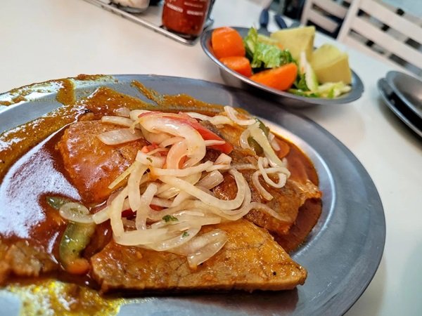 7 restaurantes para comer um bom PF no Centro