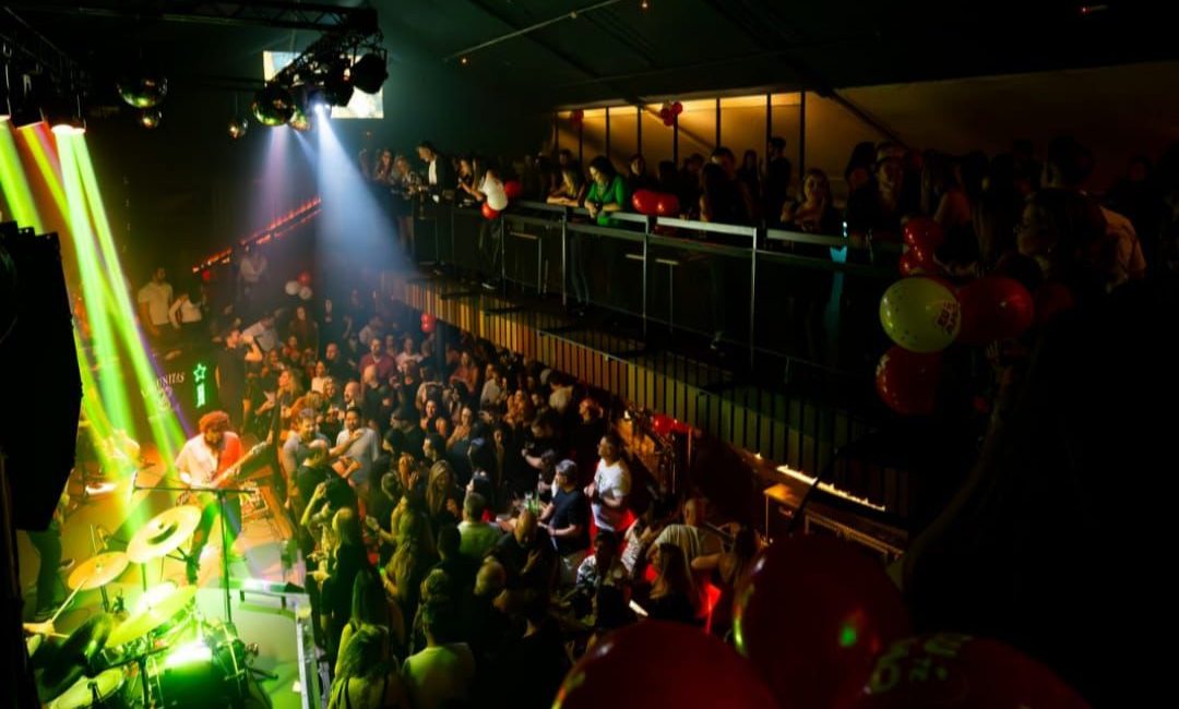 A programação aposta em pop e rock