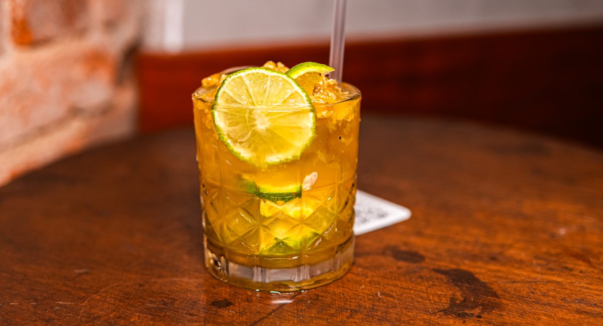 Brindes sem álcool para fechar o ano com frescor