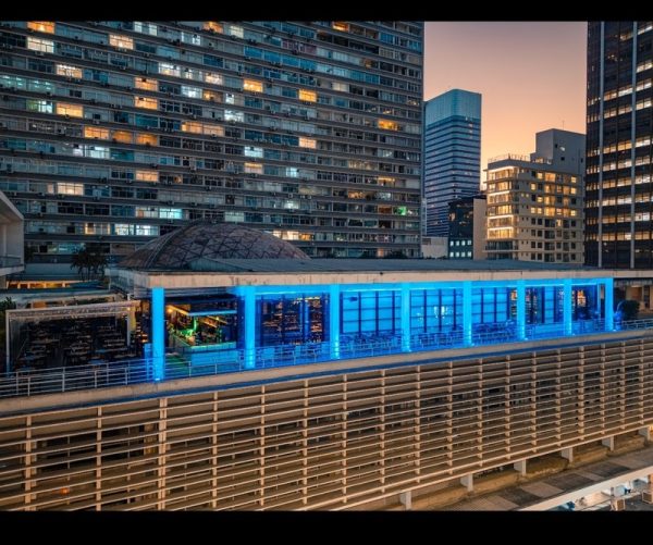 Bares abertos na virada do ano para brindar com música