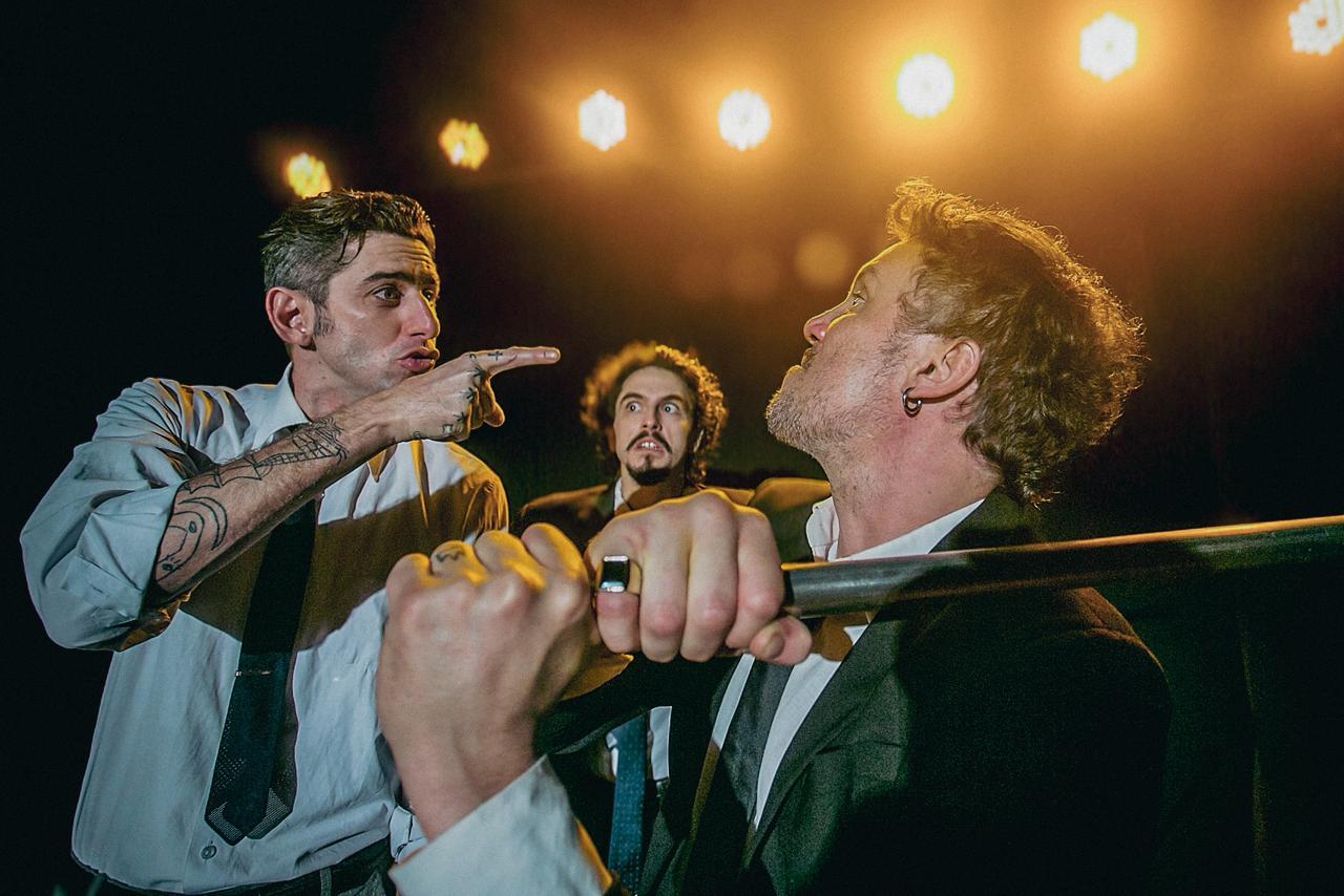 A Culpa é dos Javalis, d'A MOTOSSERRA PERFUMADA