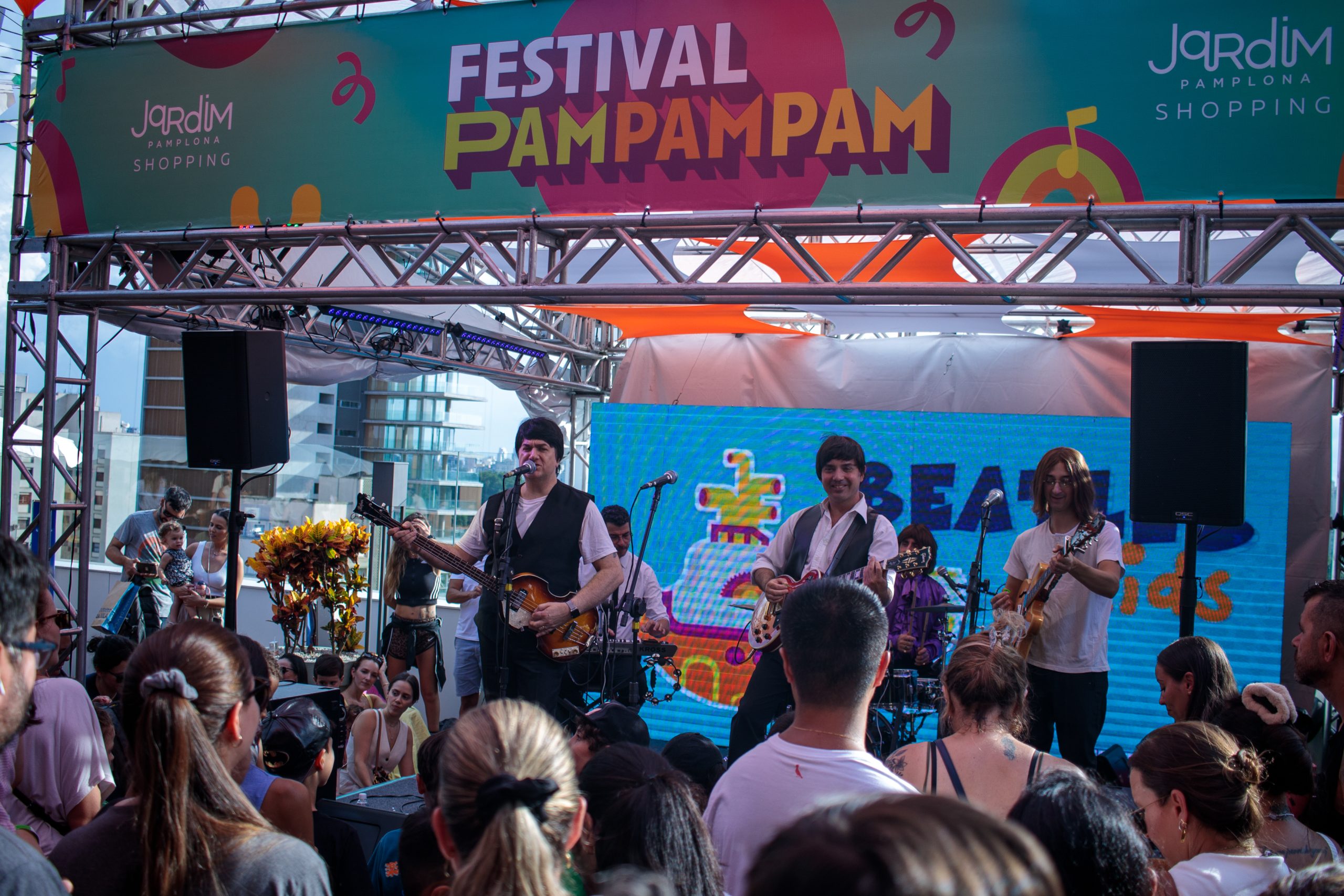 Festival gratuito toca clássicos do rock para crianças | Viva a Cidade