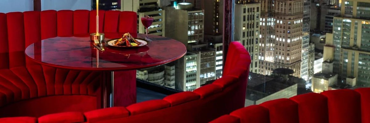 Iccarus inaugura bar-balada no topo da cidade