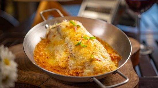 Sabores do litoral: quando a mesa encontra o mar