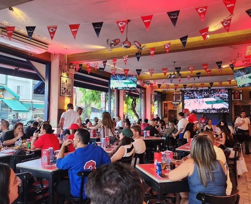 Onde assistir ao Super Bowl LX em São Paulo