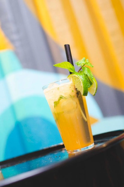 AYÊ Bar tem programação de Carnaval gratuita