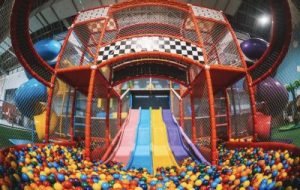 Garagem 55 é opção de lazer para a criançada