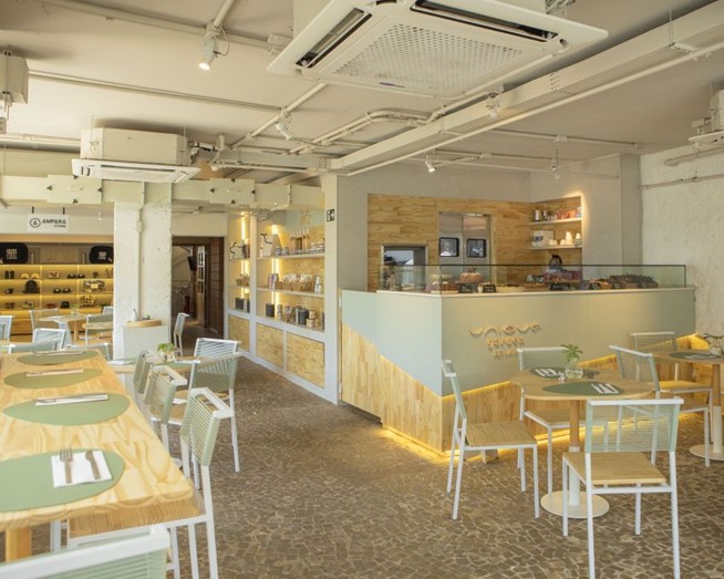 Novo café pet friendly incentiva adoção