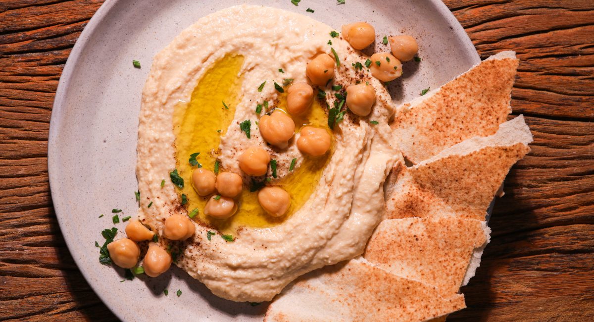 Samir Amis celebra 20 anos de tradição árabe