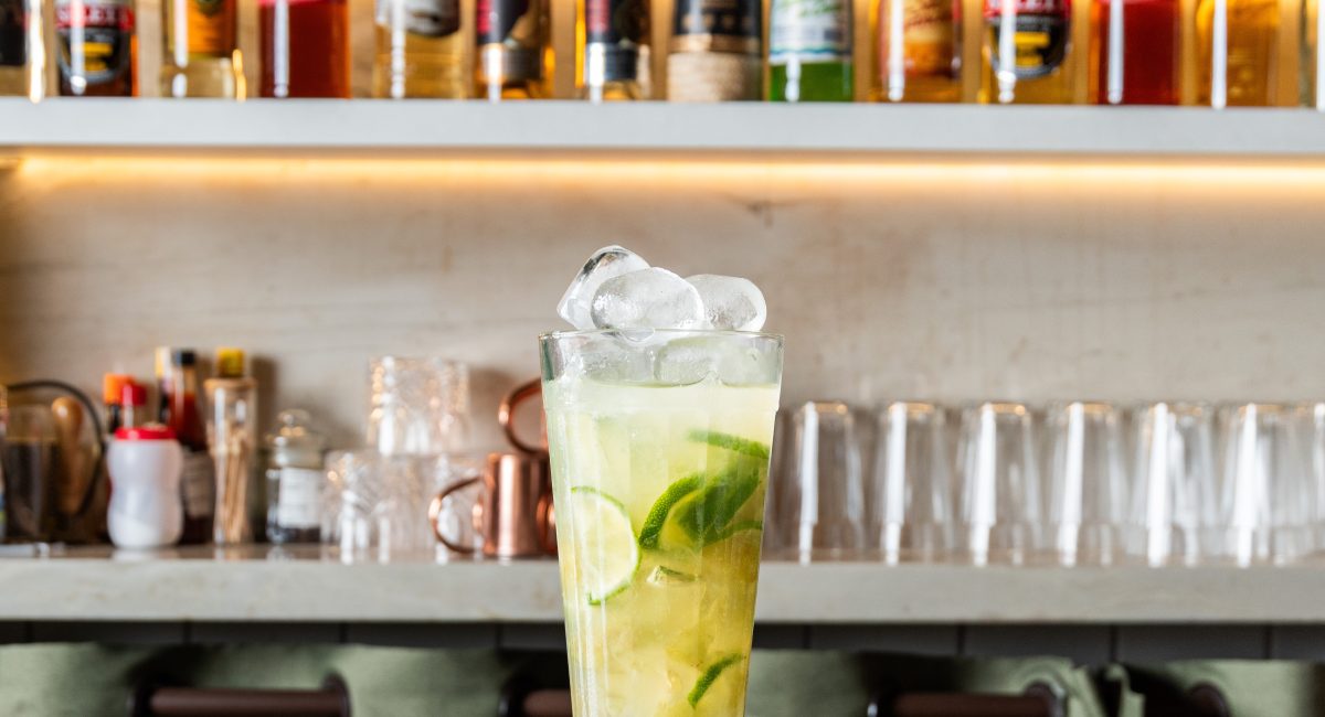 Frutas frescas dão o tom do verão do Brazinha