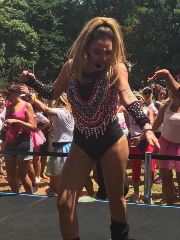 Bloco da Cau promove folia fitness no Carnaval