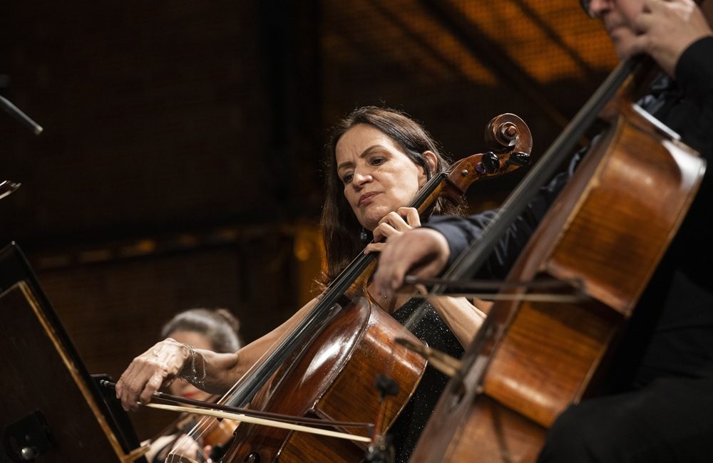 Solar Fábio Prado e Quarteto de Cordas da Orquestra Brasil Jazz Sinfônica