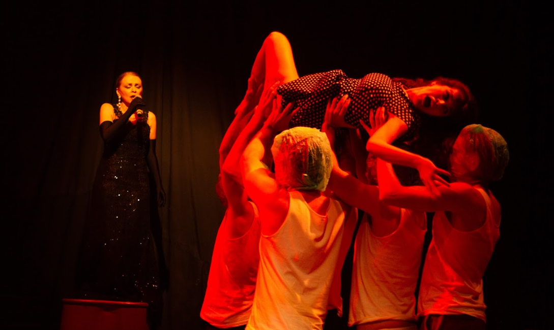 Otto Lara Resende ou Bonitinha, mas ordinária ou no Brasil todo mundo é Peixoto.