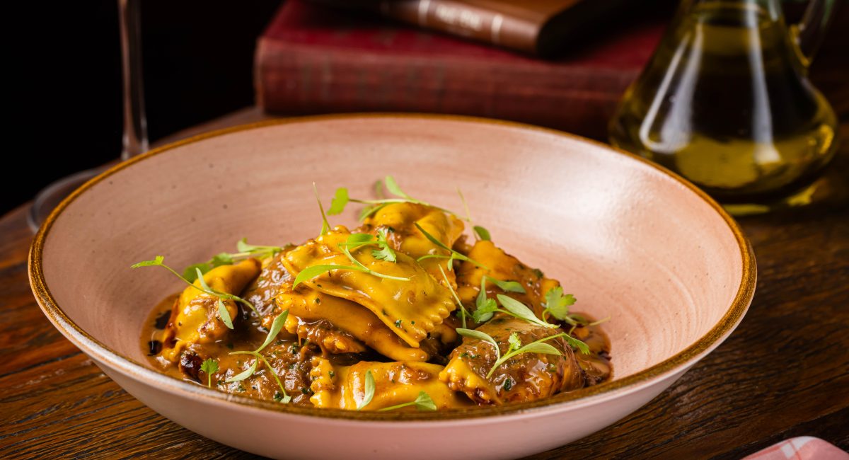 Nonna Rosa aposta em menu e coquetelaria autoral