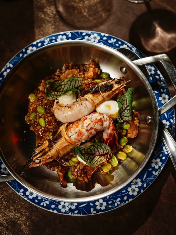 Tapas ibéricas com sotaque asiático