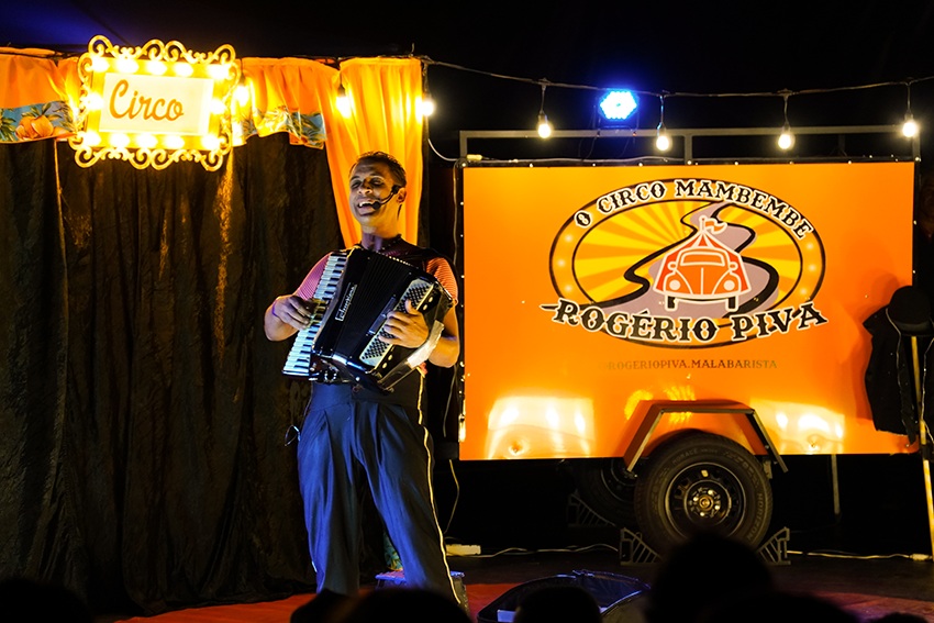 roteiro infantil abril 2026