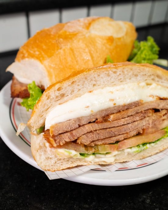 Vai um Bauru? O lanche que virou símbolo paulistano