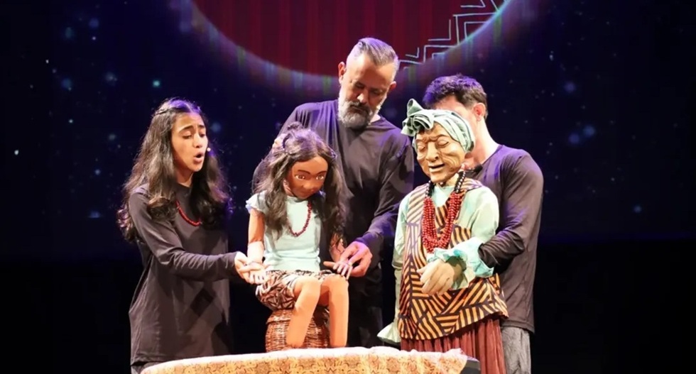 roteiro infantil abril 2026