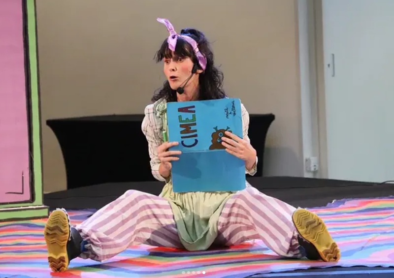 roteiro infantil abril 2026