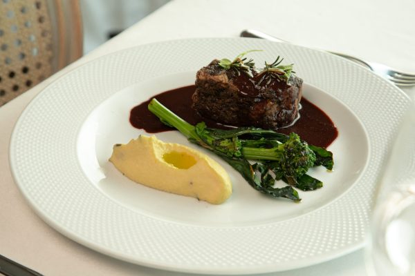 Onde almoçar na Páscoa: 28 dicas de lugares