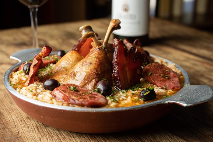 Jantar harmonizado traz o melhor tinto de Portugal de 2025