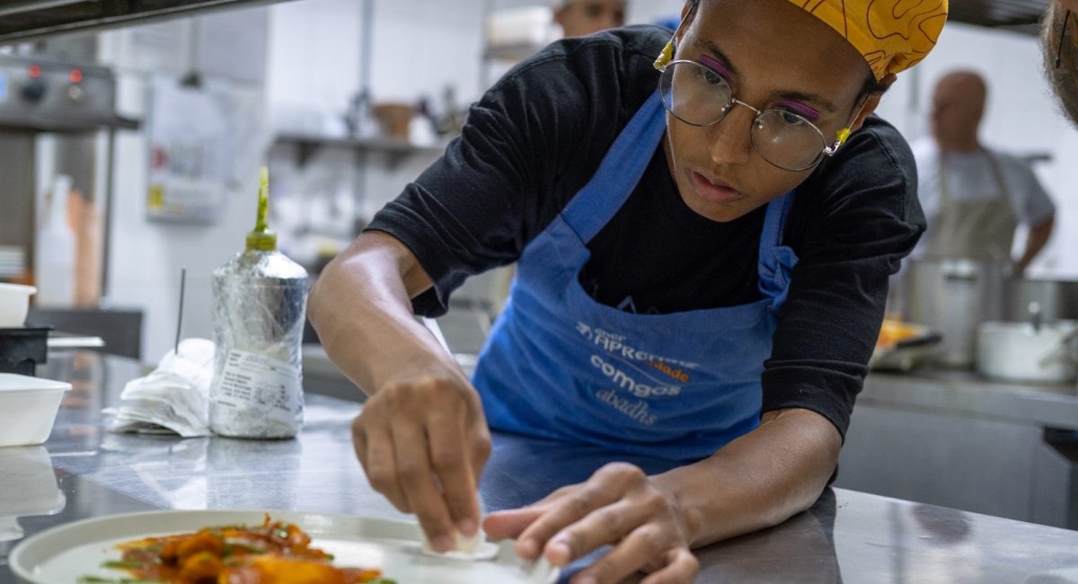 Curso gratuito de gastronomia para mulheres