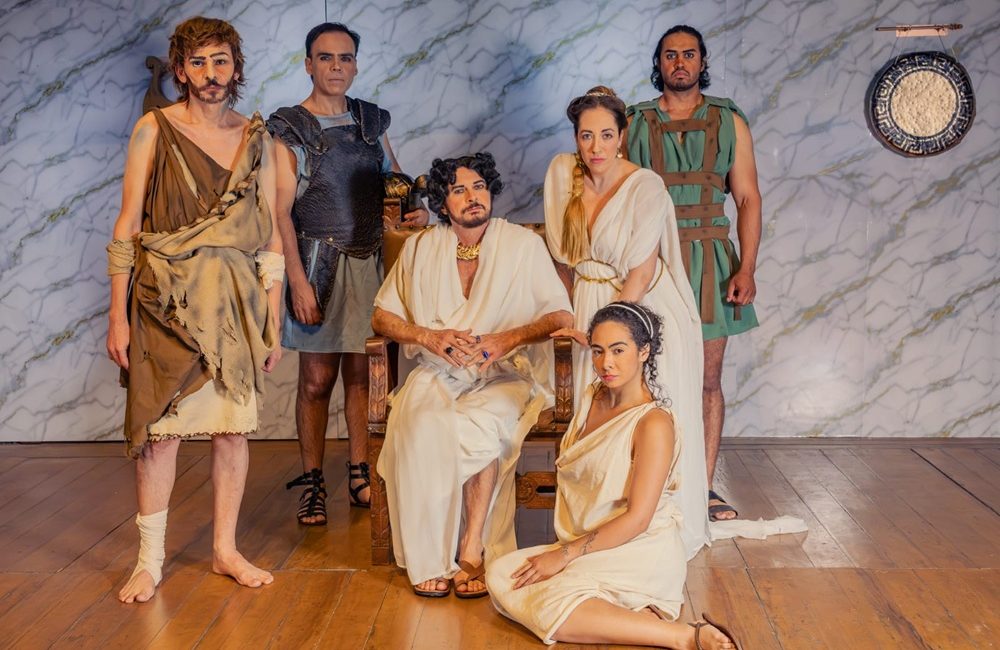 A Raposa e as Uvas, Encena Companhia de Teatro