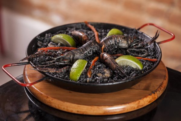 Paella ganha versões para todos os gostos