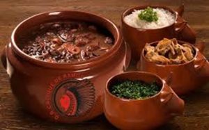 Feijoada do Cacique leva samba raiz ao Brás