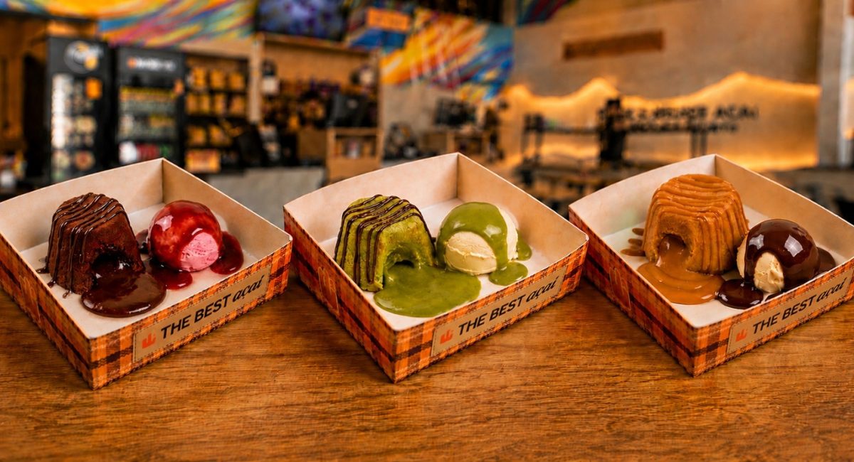 The Best Açaí lança petit gâteau self-service