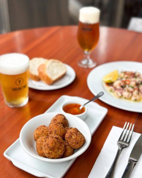 Bares e restaurantes próximos à Parada LGBT+