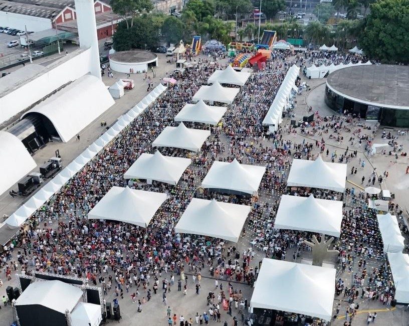 Memorial tem festa gratuita com morango e quadrilha