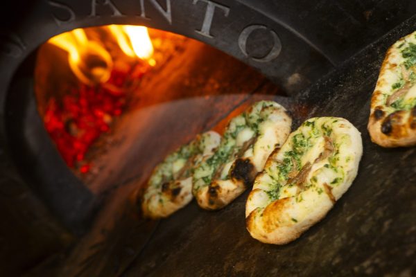 A Pizza da Mooca completa 15 anos com chefs convidados