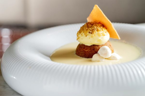 Novo cardápio autoral estreia no Macáya Gastronomia
